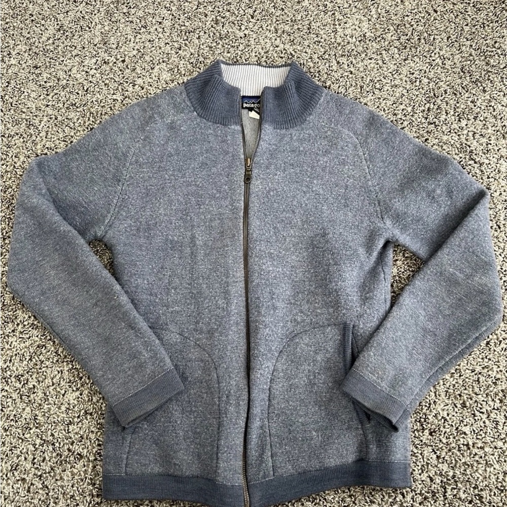 Patagonia Women's Vintage Light Gray Full-Zip Lowland Wool Sweater